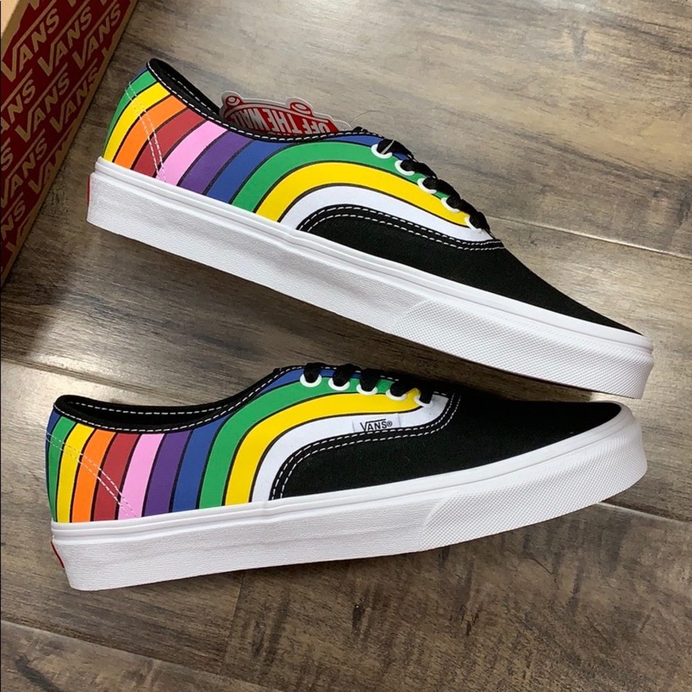 • VANS AUTHENTIC Refract Black/True White/Multi WMNS - Picture 15 of 16